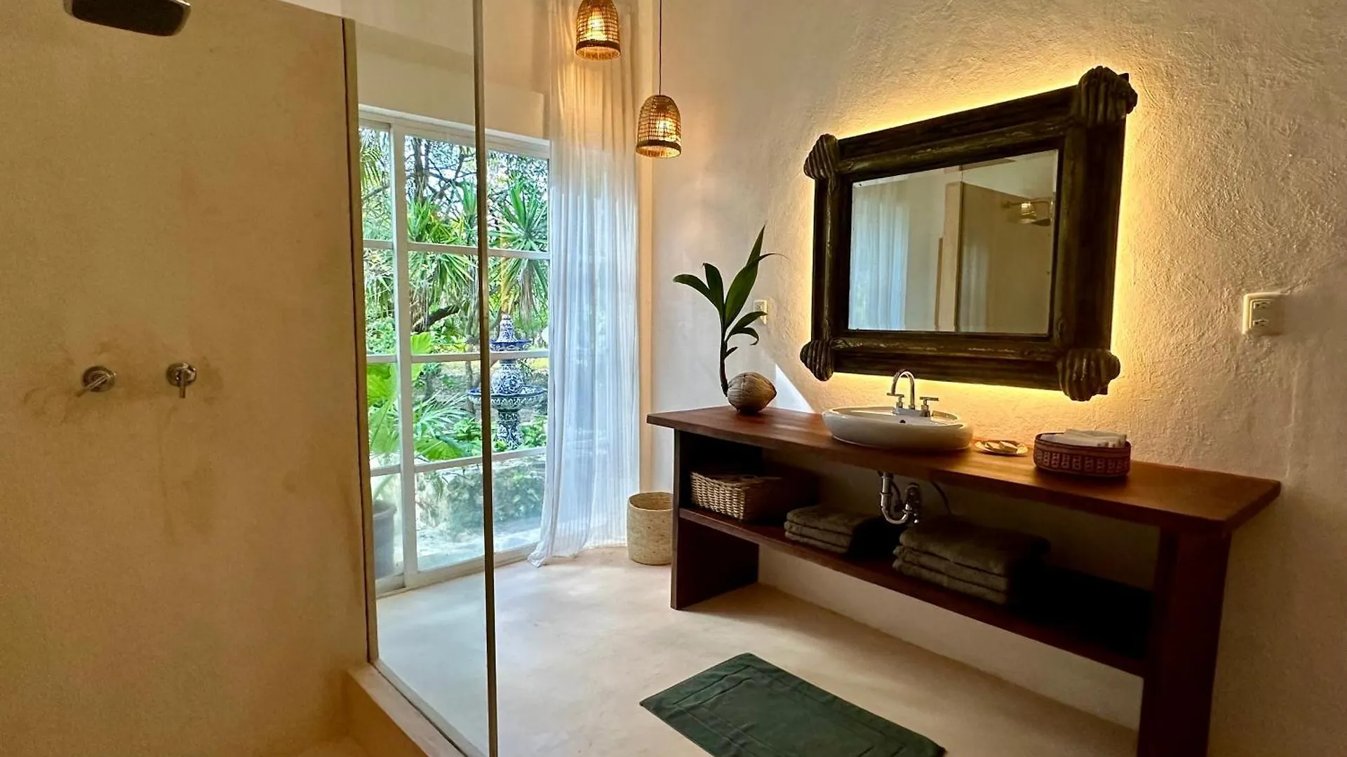 Casa Airam Beachfront Villa In Sian Kaan Tulum 0*,